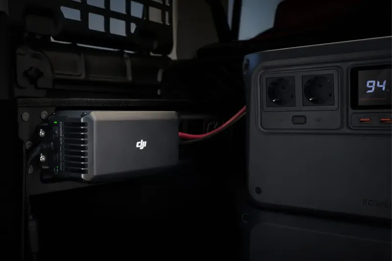 dji-power-1-kw-auto-super-schnellladegeraet-de~6.webp